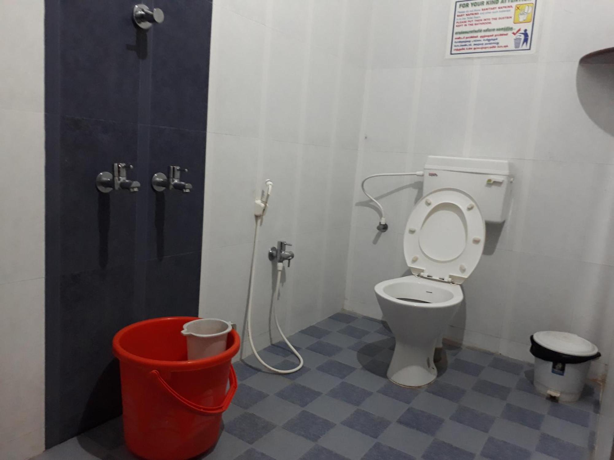 Hotel Pattiah Naidu Palace Palni